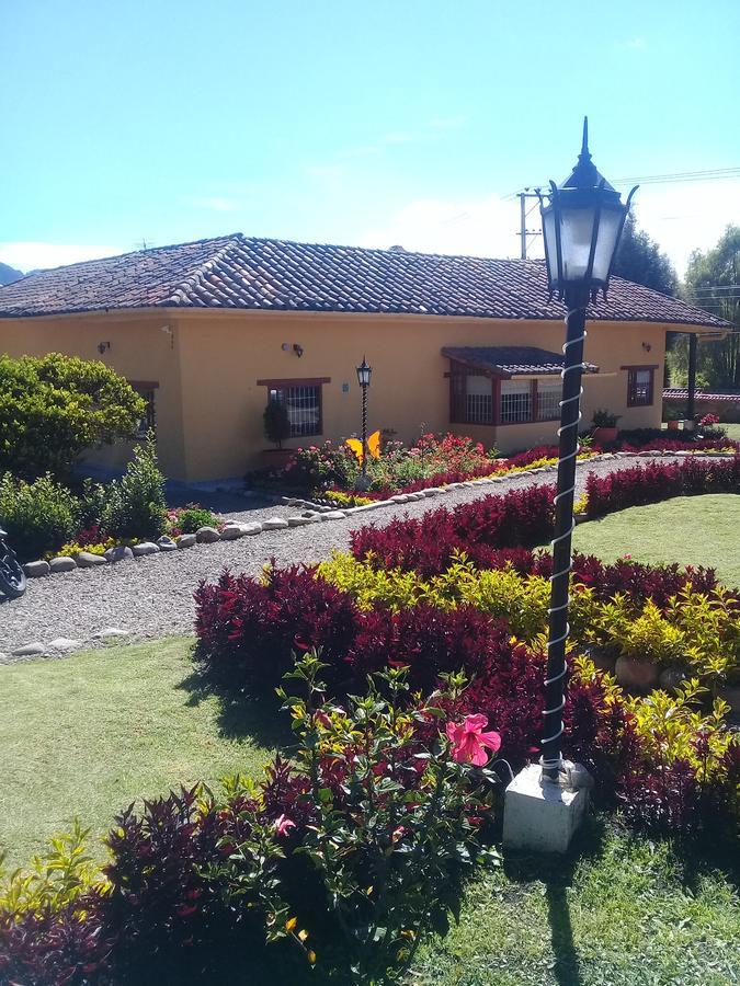 טביו Hotel Campestre Franchesca מראה חיצוני תמונה